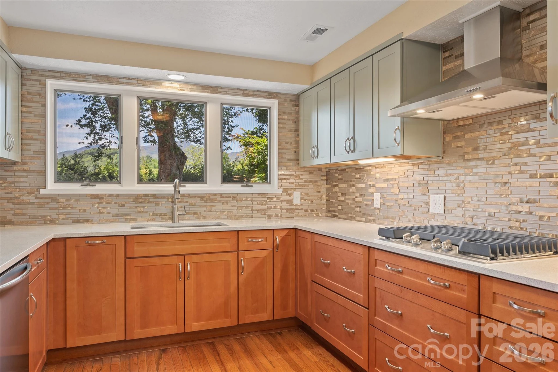 142 Country Club Drive - Photo 12