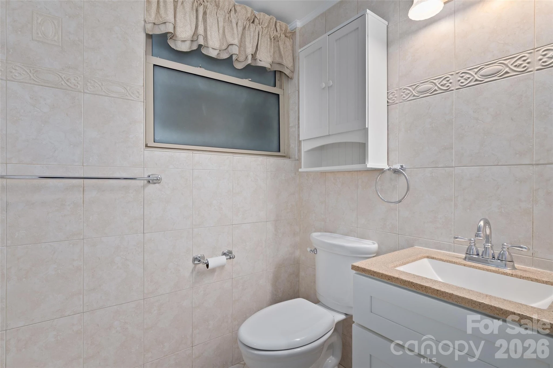 142 Country Club Drive - Photo 32