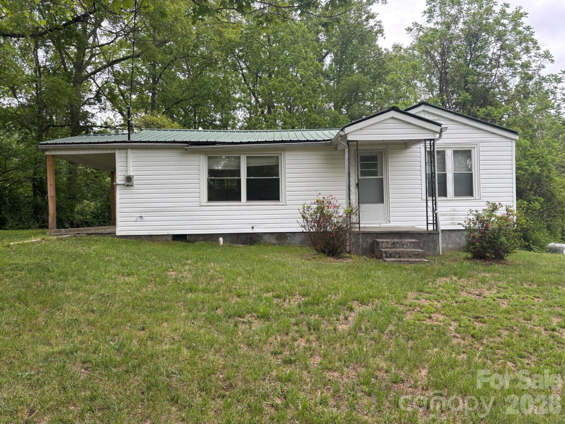 162 Phillips Lane