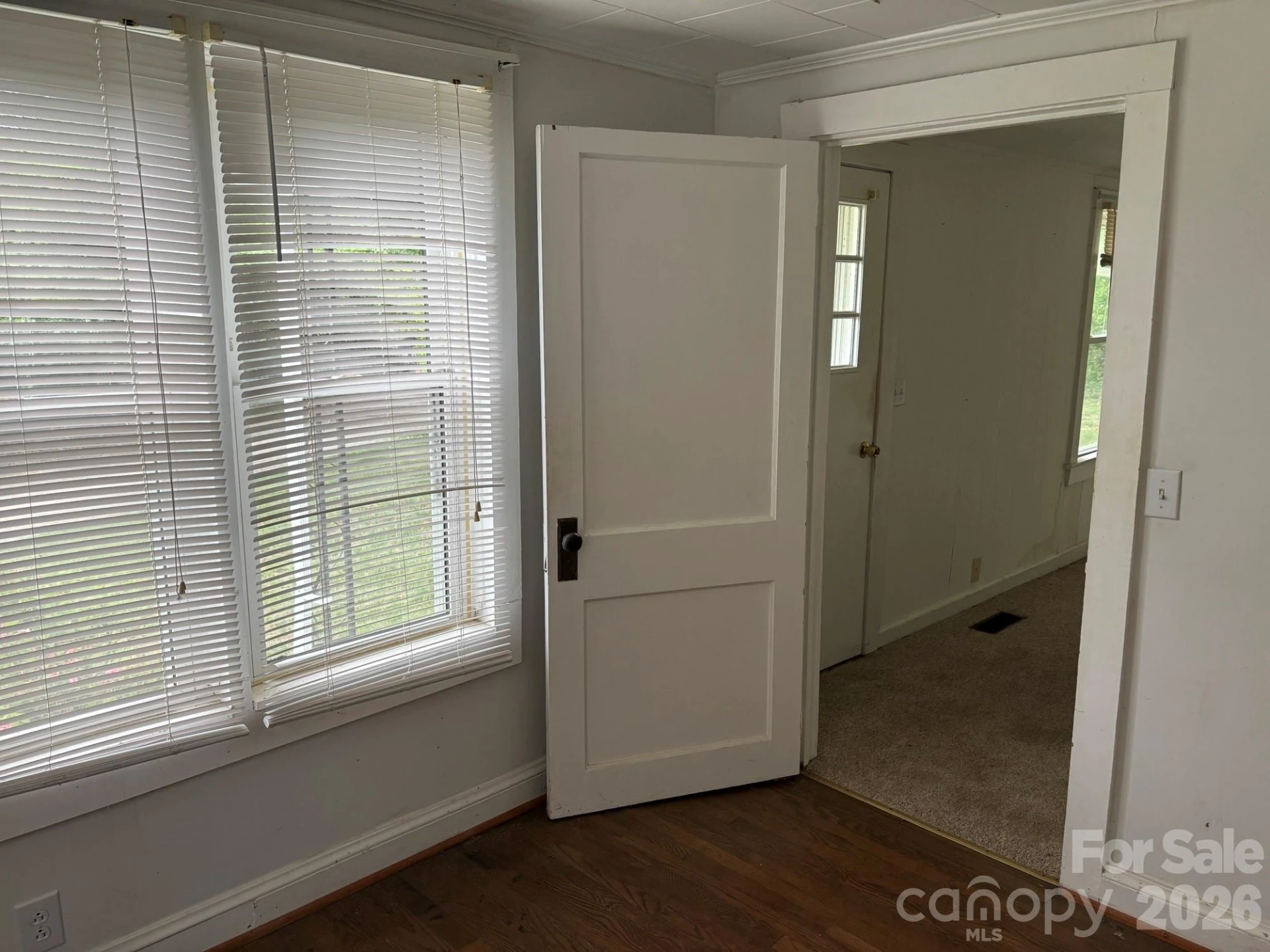 162 Phillips Lane - Photo 12