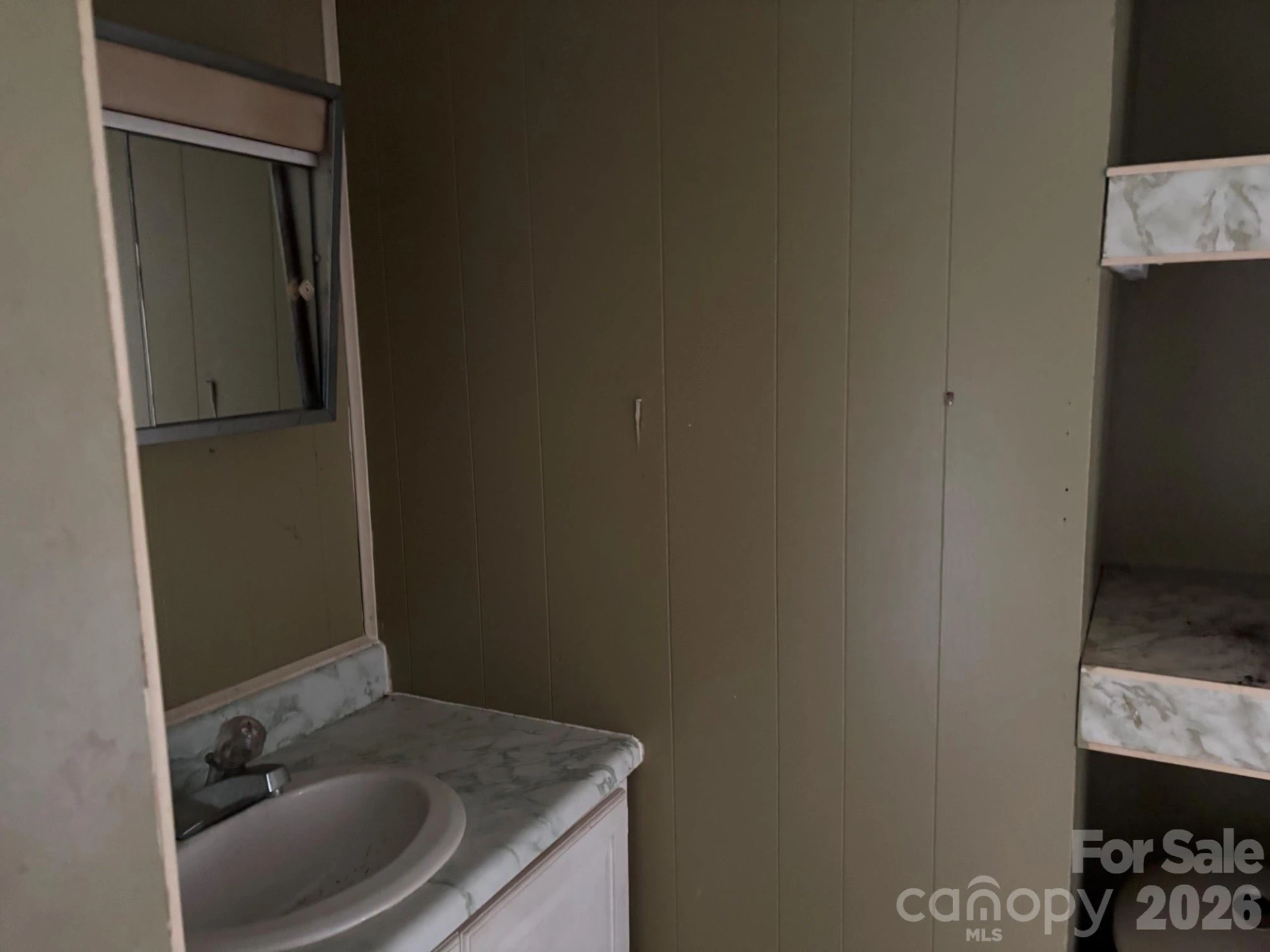 162 Phillips Lane - Photo 8