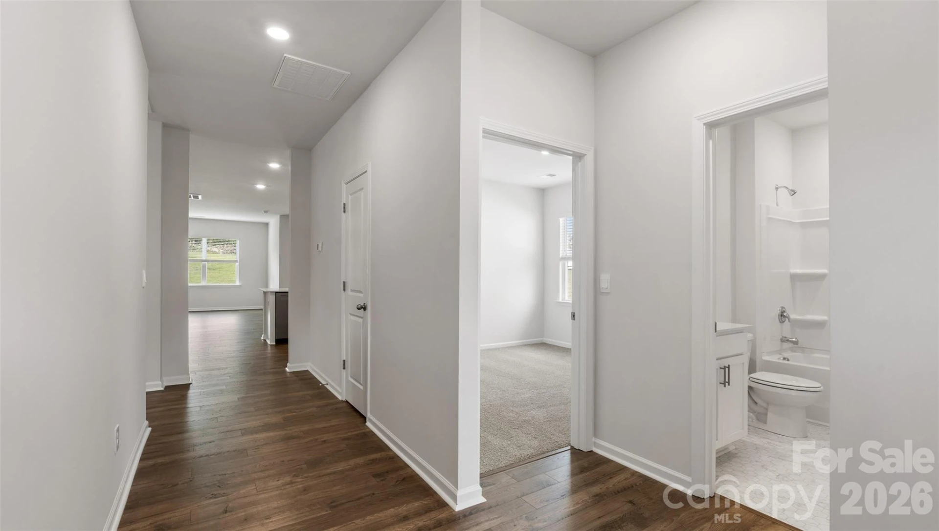8 Ridgehaven Drive - Photo 3