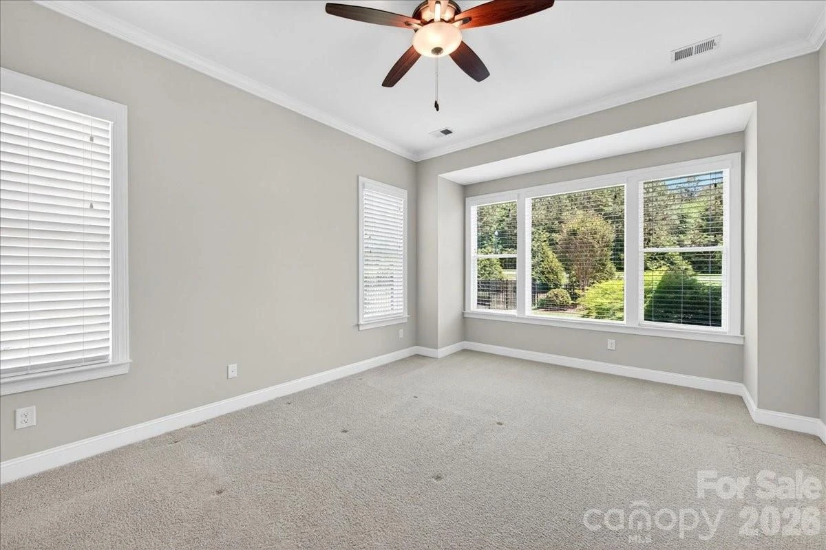 249 Stone Mountain Way - Photo 11