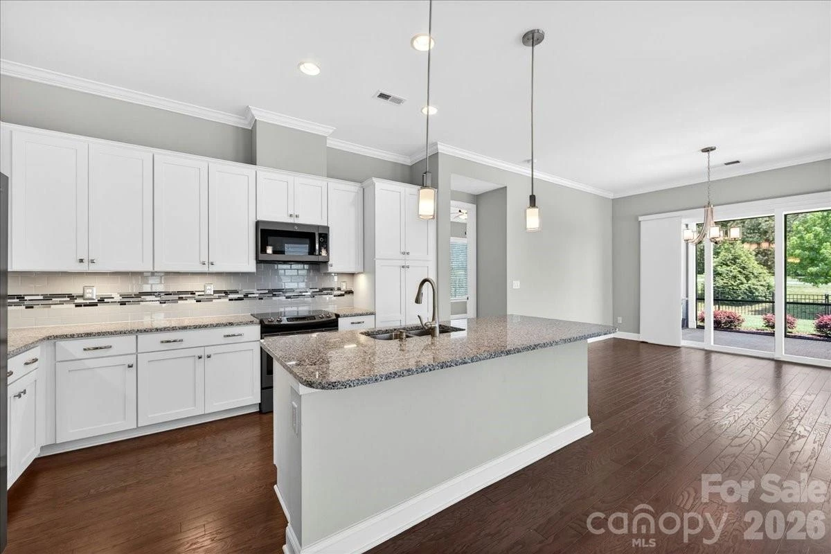 249 Stone Mountain Way - Photo 3