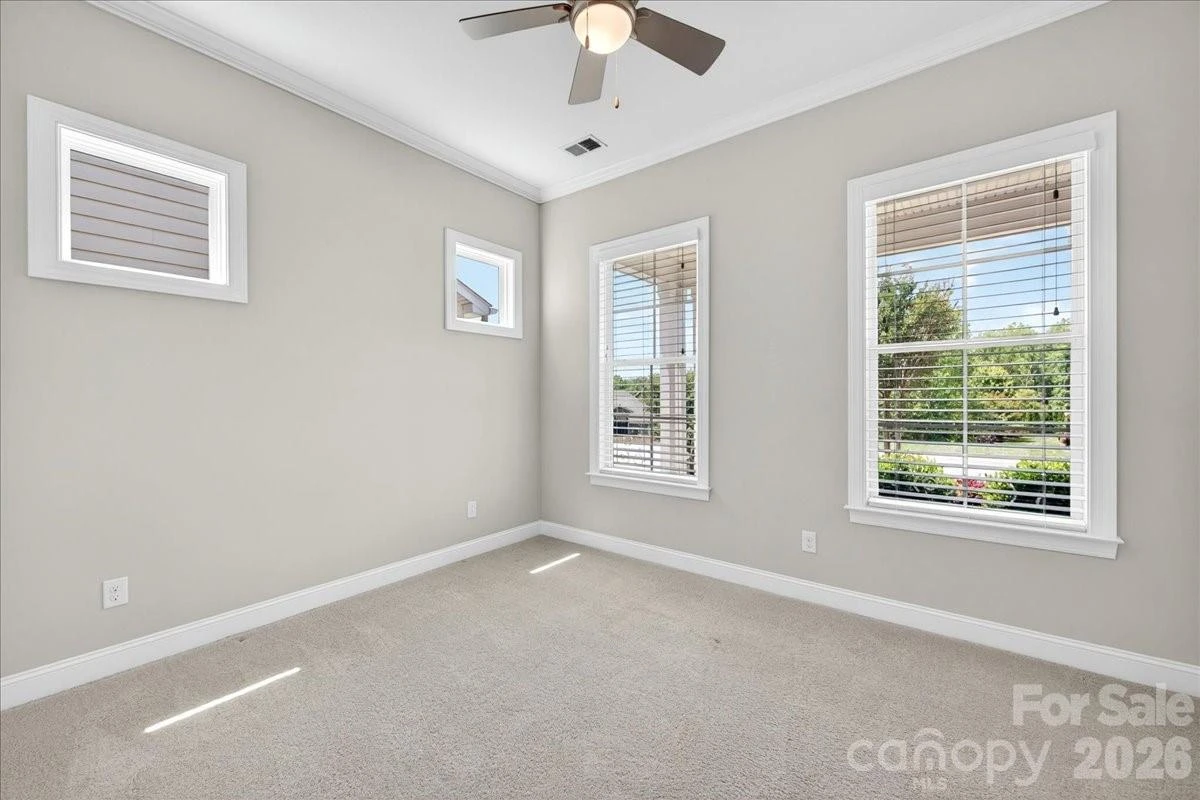 249 Stone Mountain Way - Photo 23