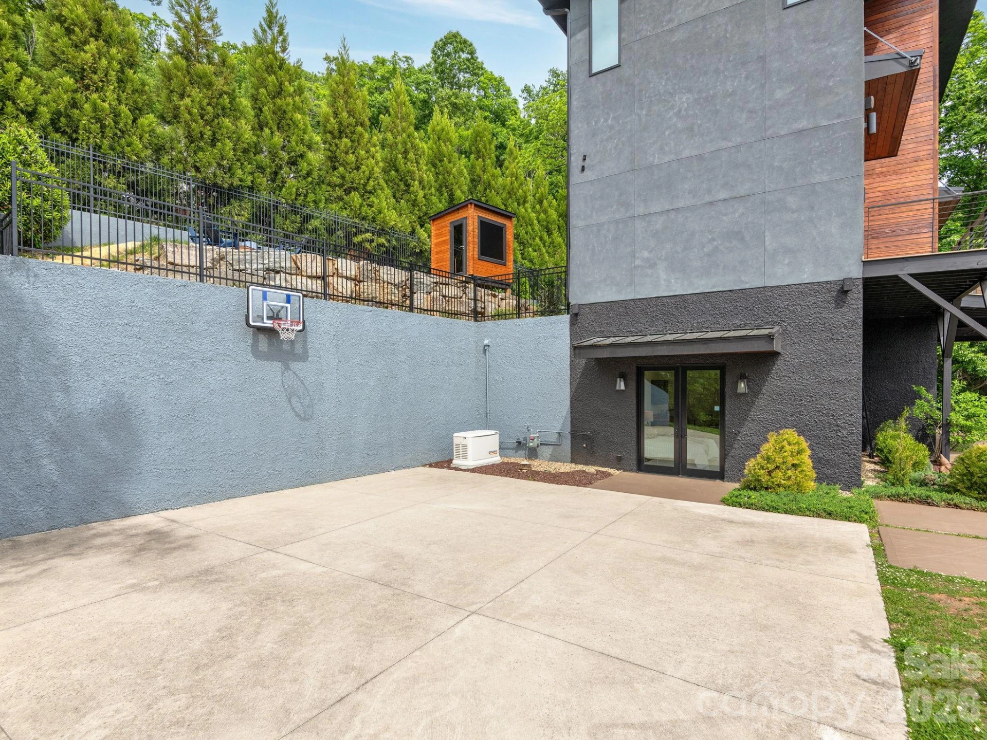 127 Griffing Boulevard - Photo 43