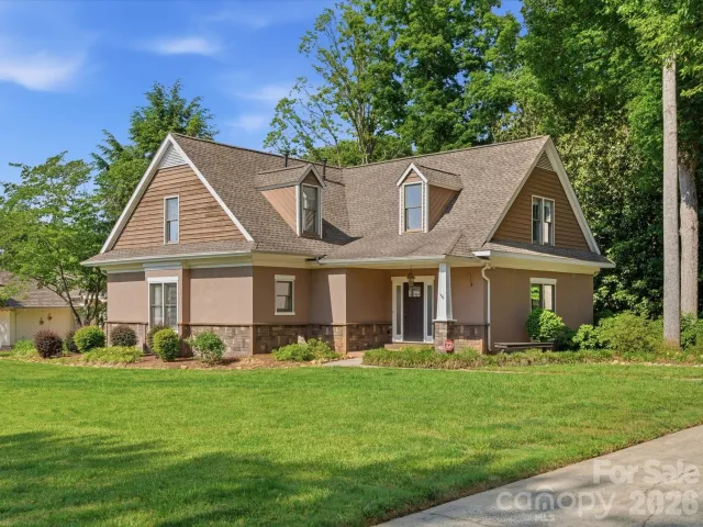 911 Weymouth Drive