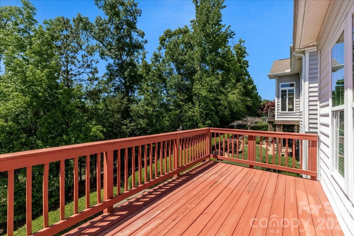 39653 Rosebay Court - Photo 16