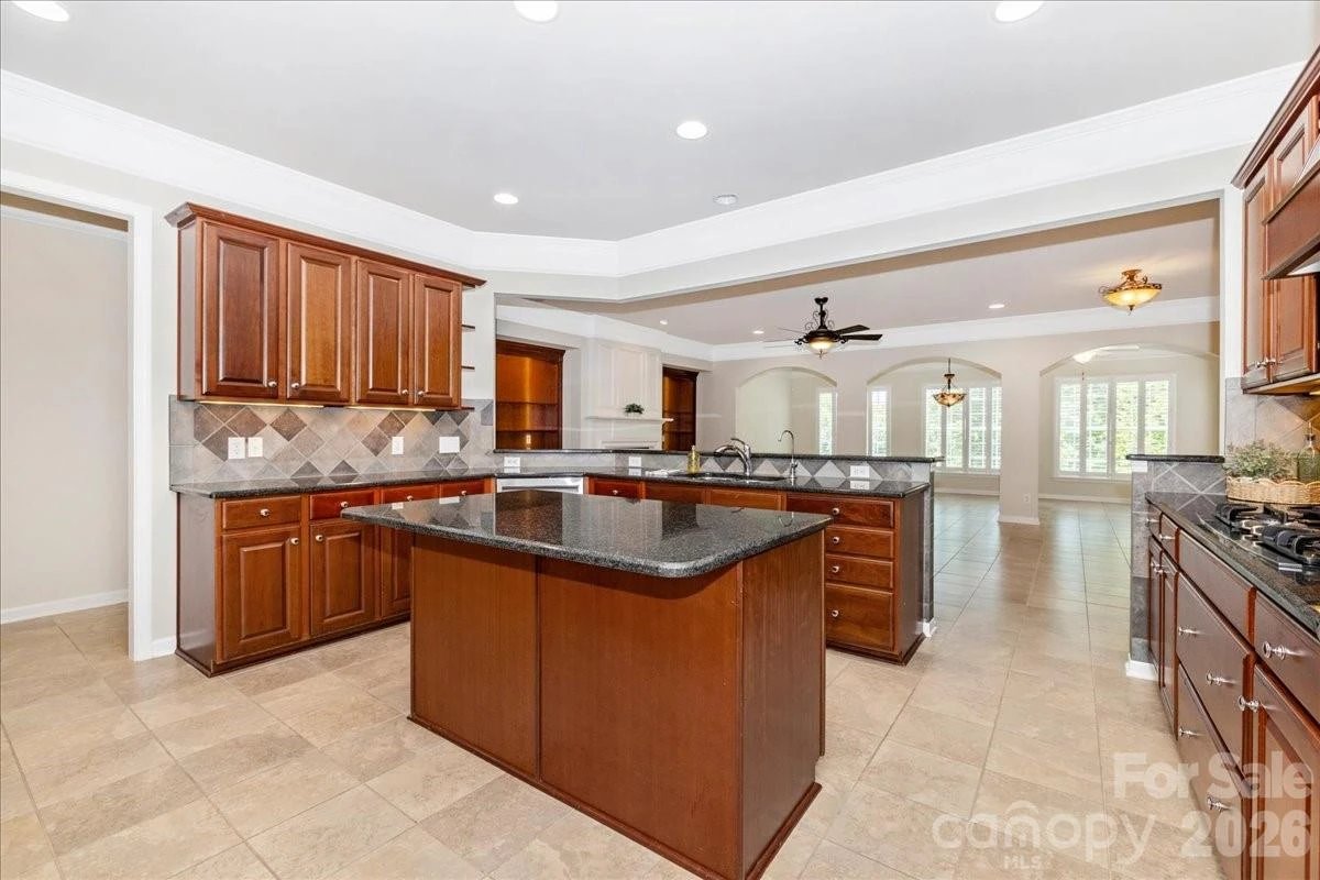 39653 Rosebay Court - Photo 10