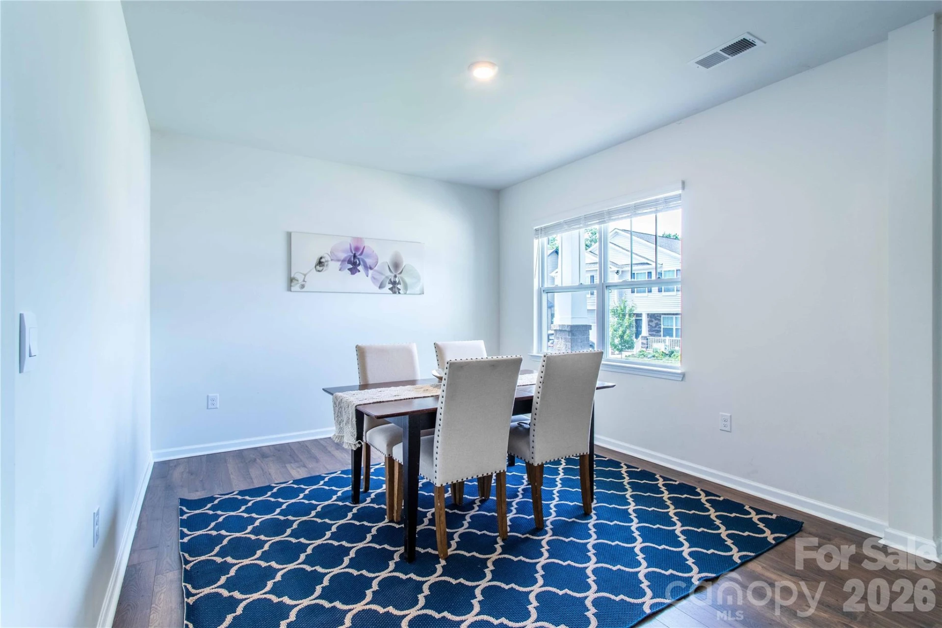 917 Newport Court - Photo 15