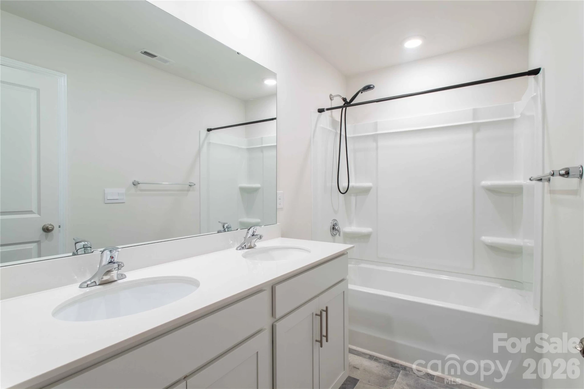 917 Newport Court - Photo 20
