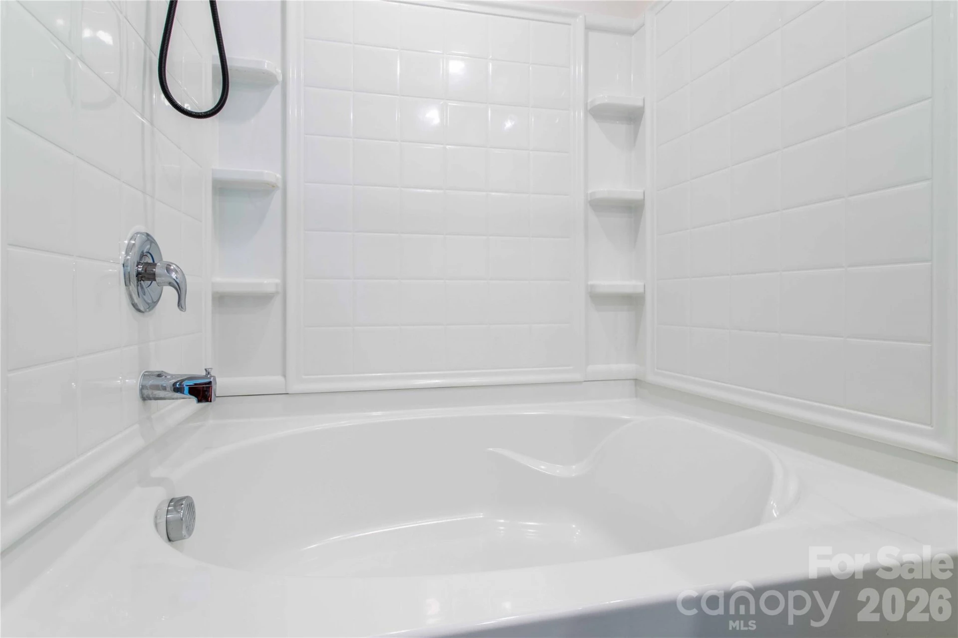 917 Newport Court - Photo 24