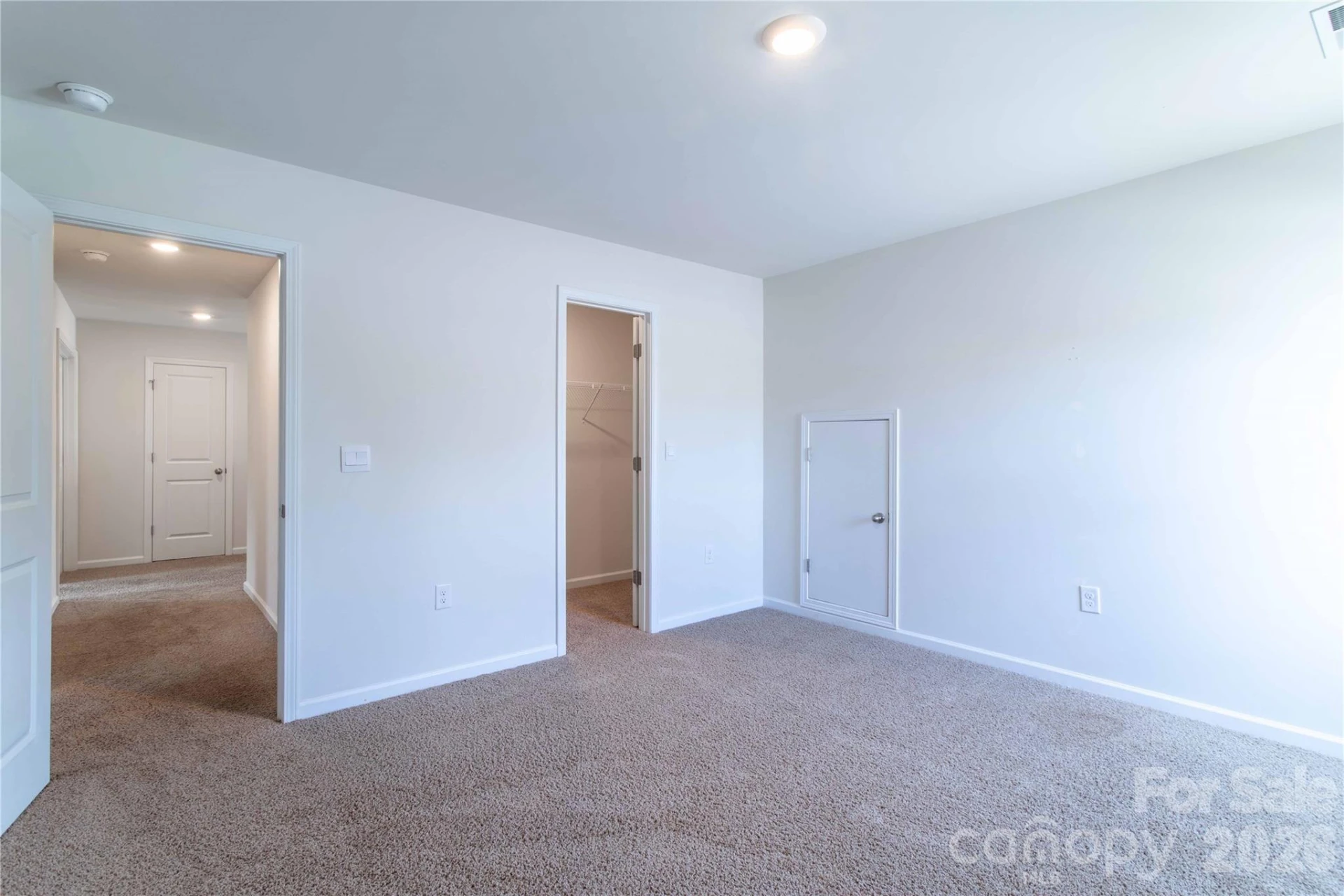 917 Newport Court - Photo 30