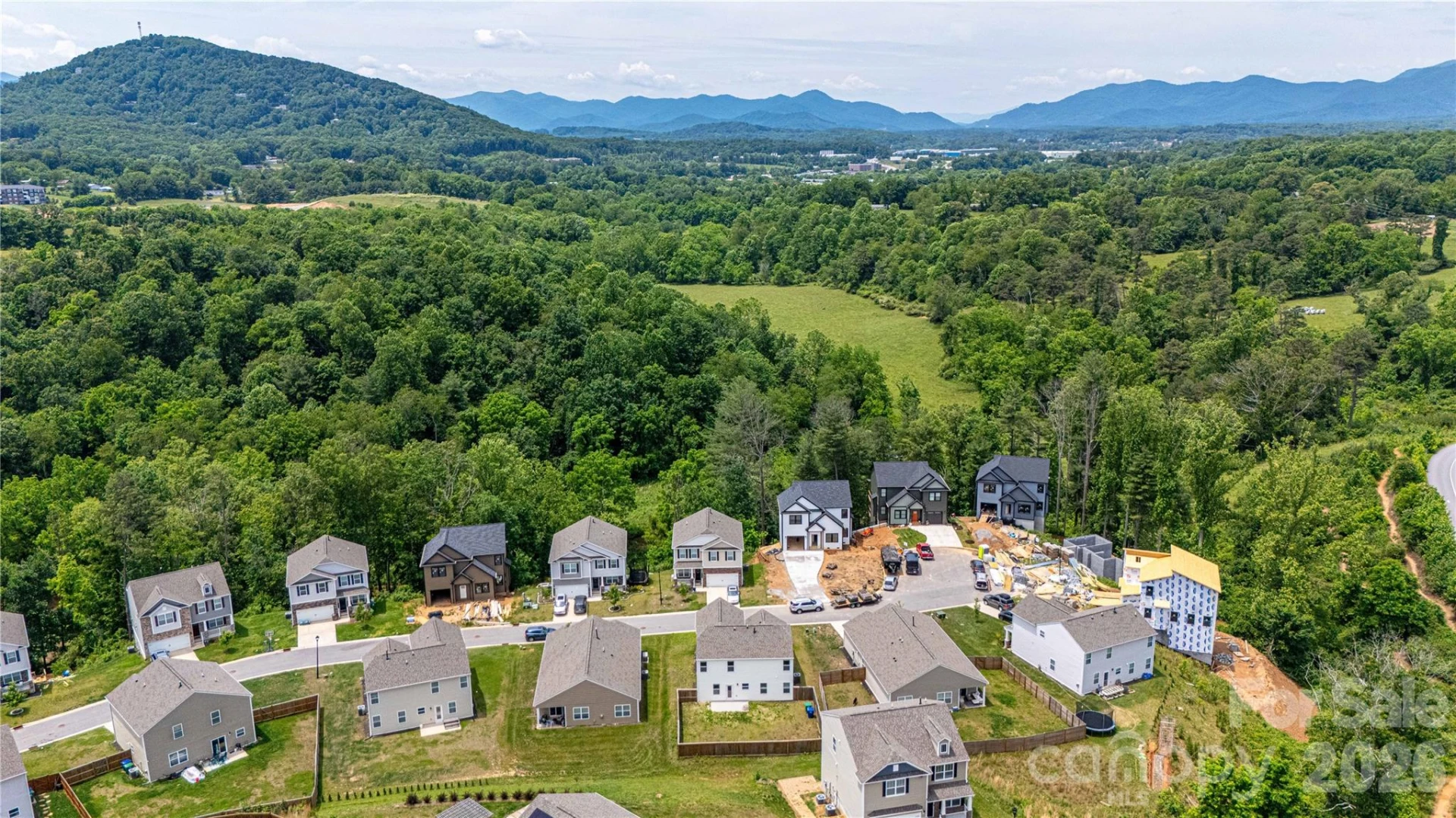 917 Newport Court - Photo 33