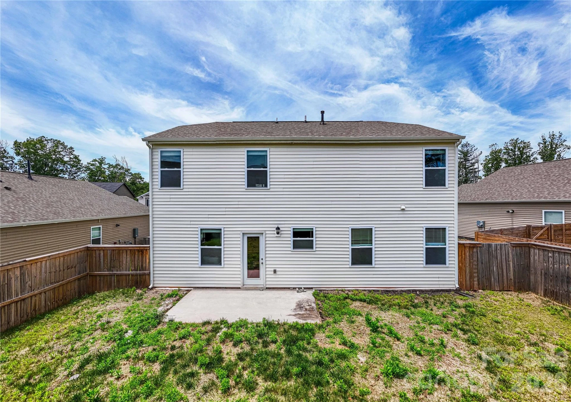 917 Newport Court - Photo 34