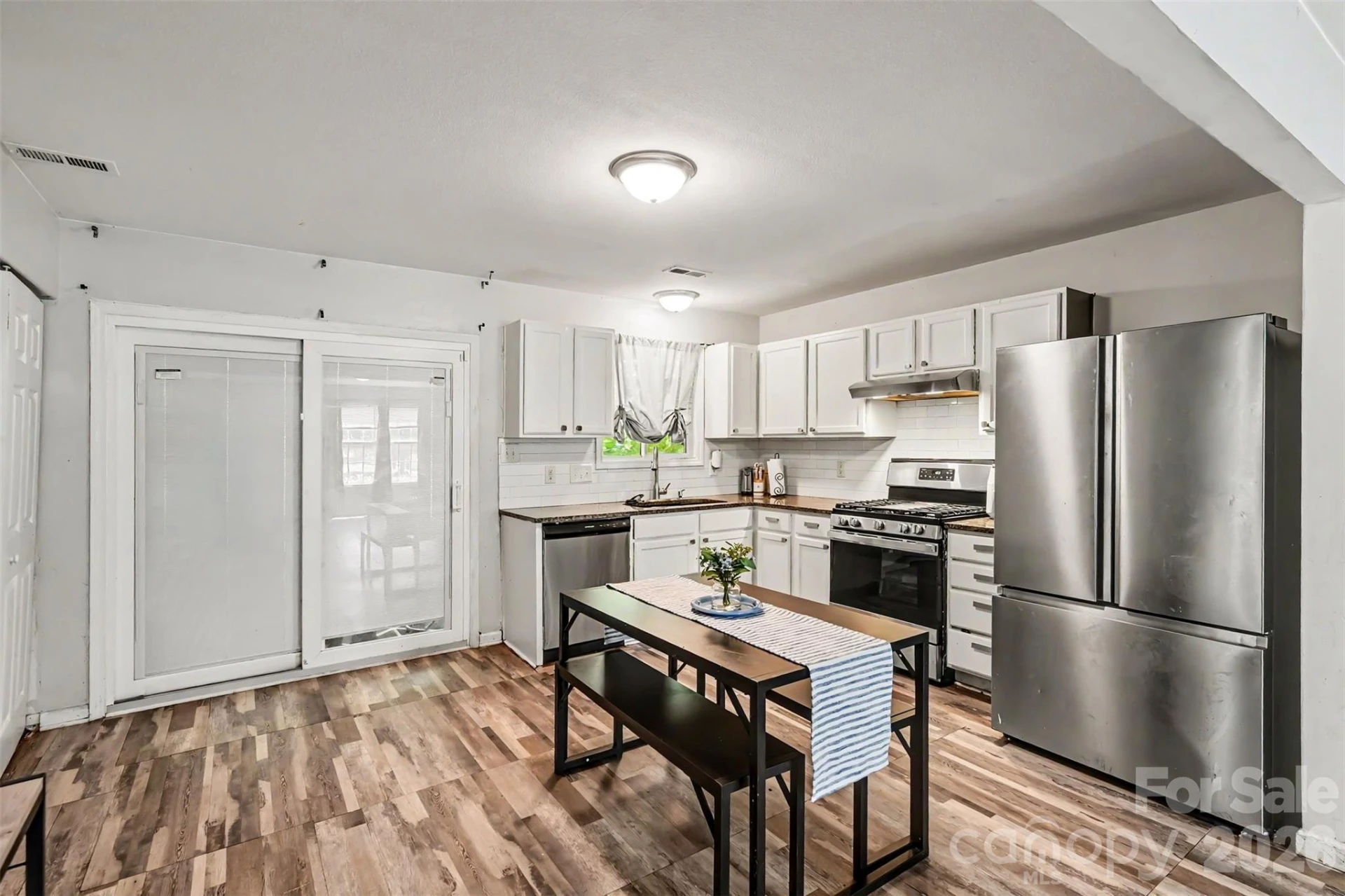 9306 Tiger Lily Lane - Photo 11