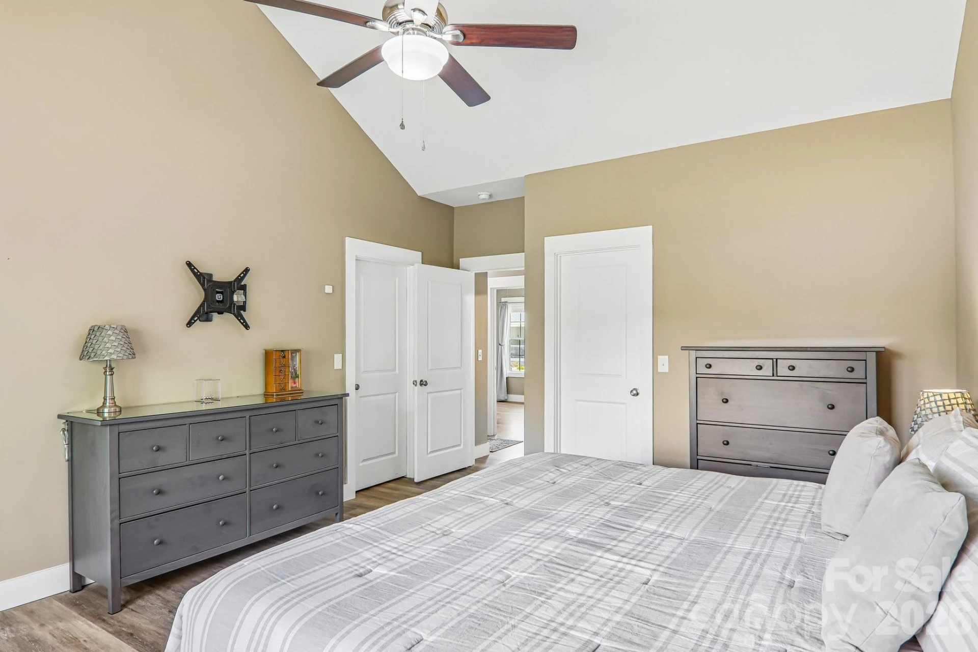 464 Riverwind Drive - Photo 17