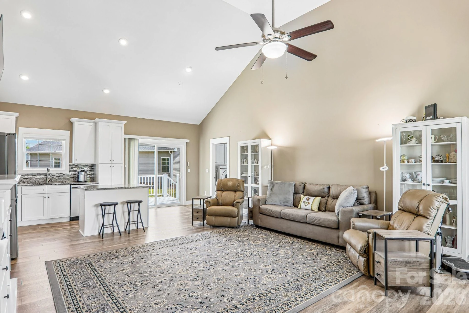 464 Riverwind Drive - Photo 8
