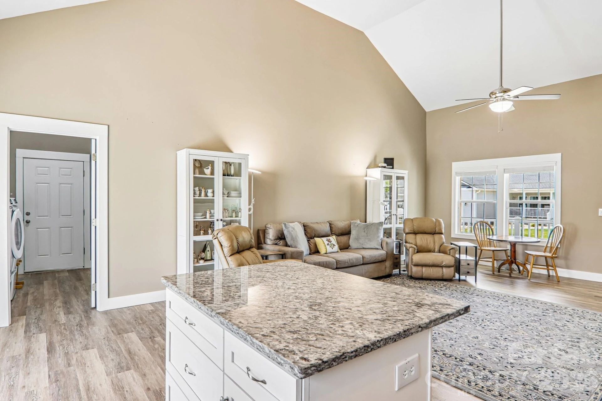 464 Riverwind Drive - Photo 10