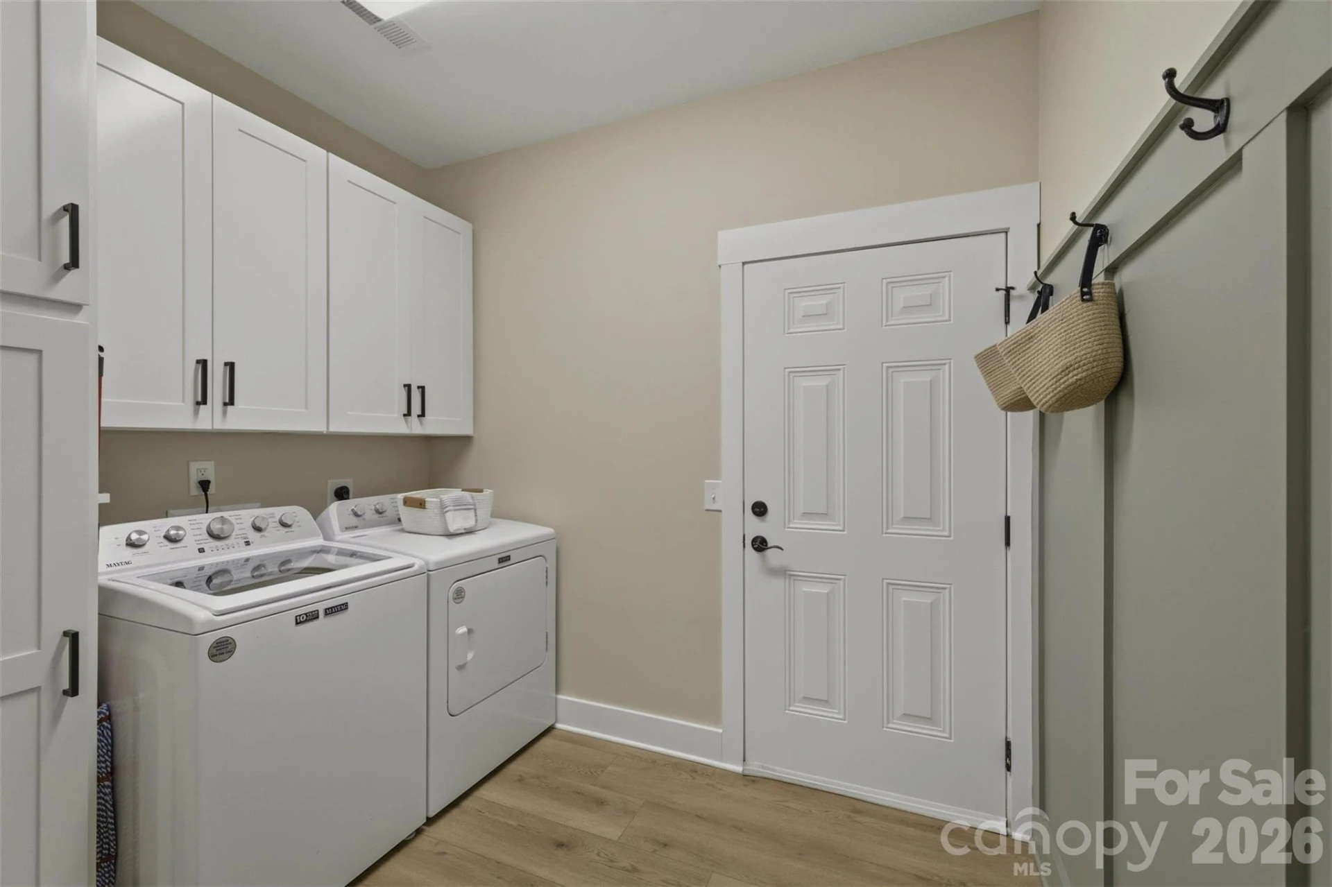 152 Eagles Landing - Photo 24