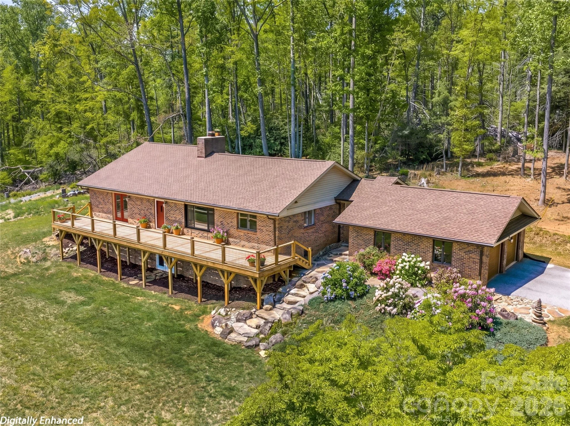 195 Red Bird Road