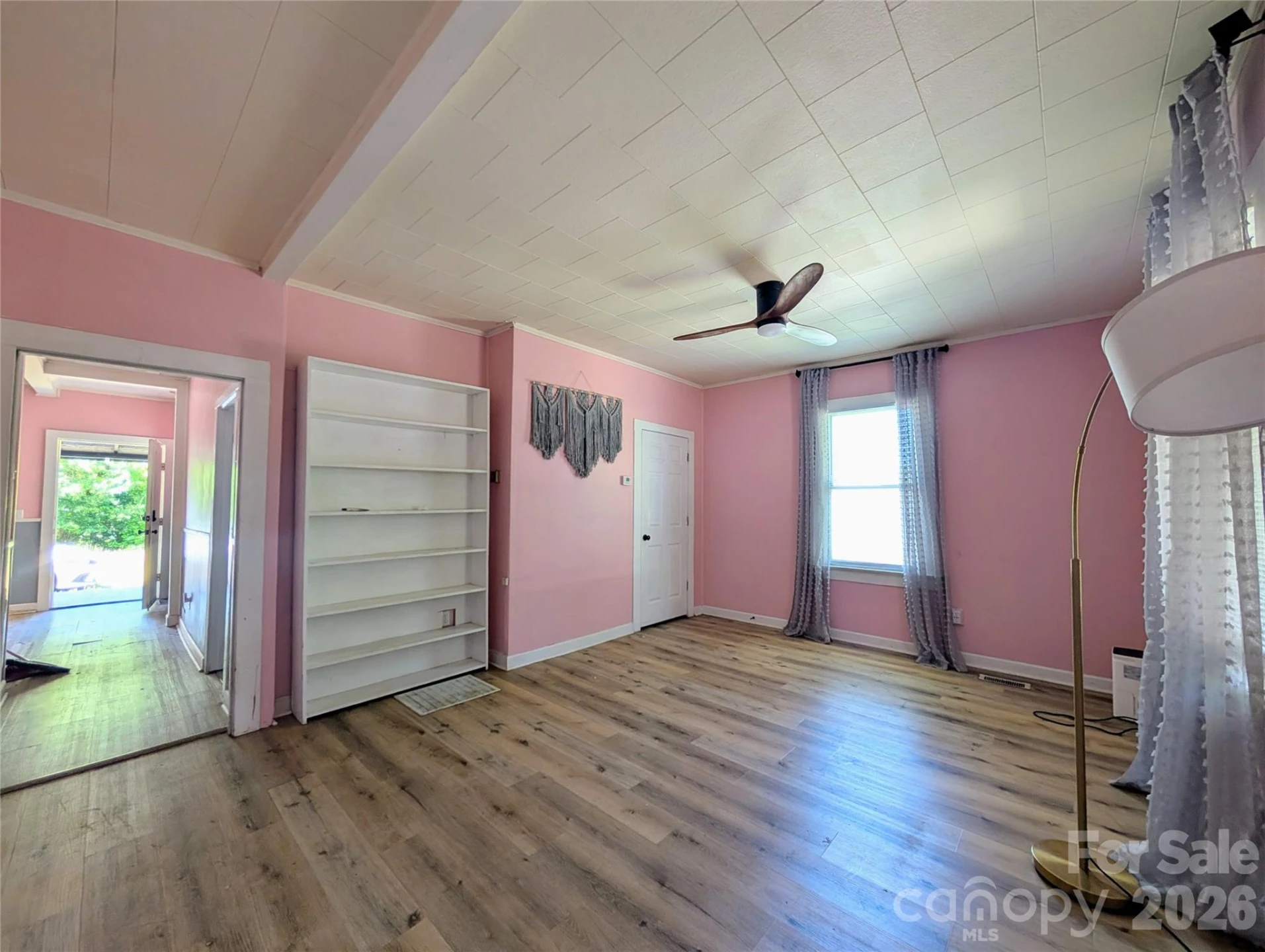 204 Shelby Street - Photo 14