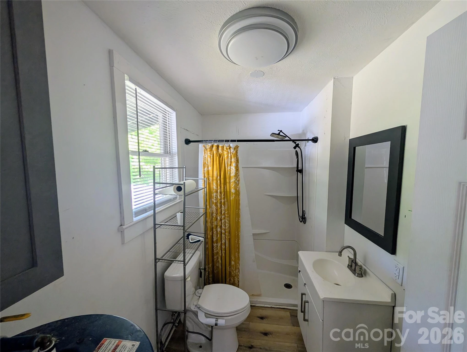 204 Shelby Street - Photo 6
