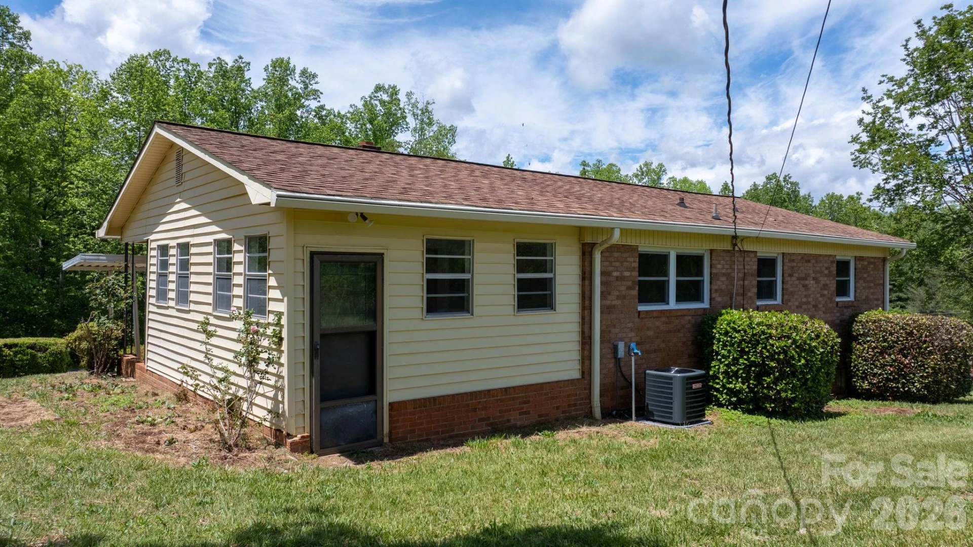 1852 Skyland Drive - Photo 27