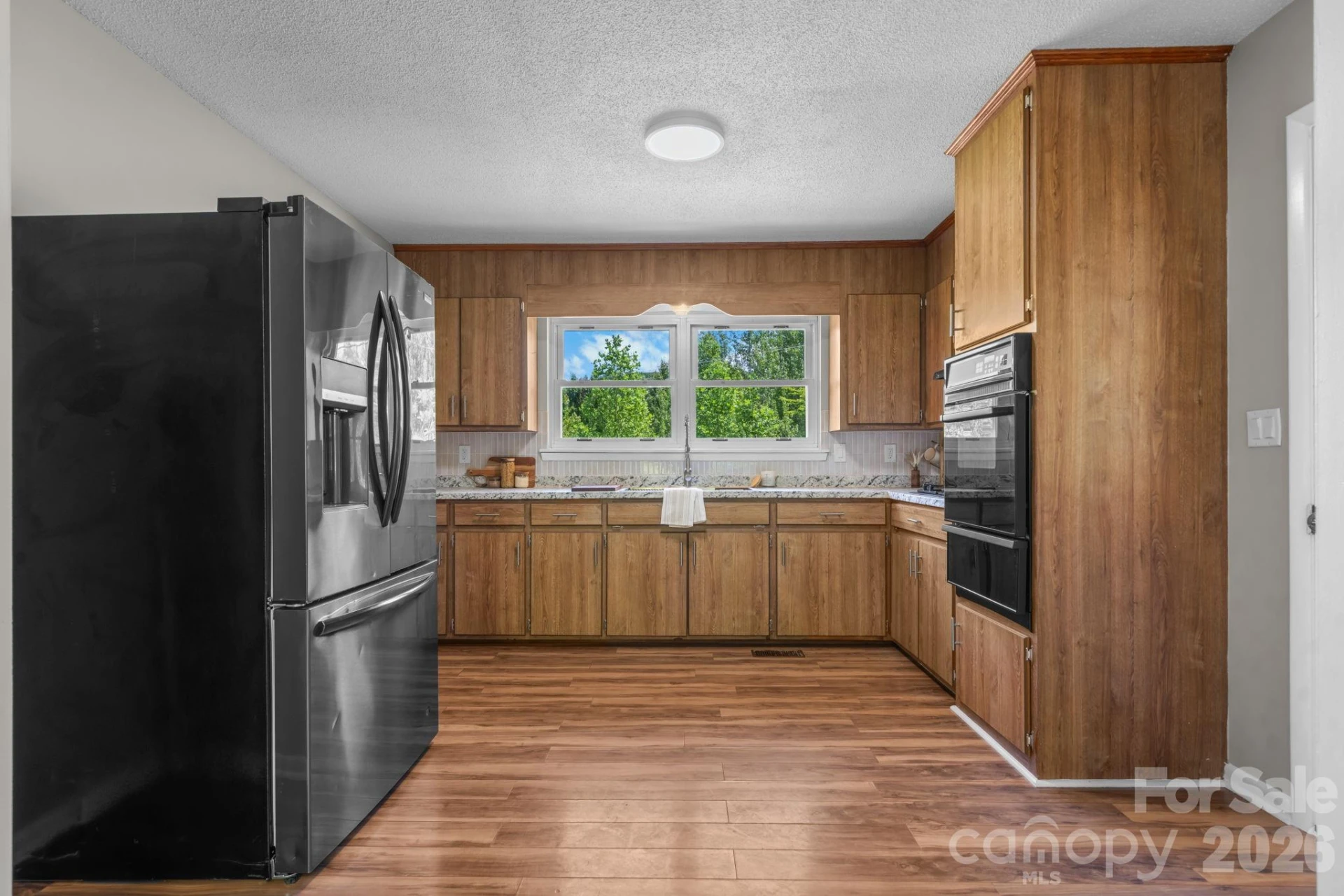 1852 Skyland Drive - Photo 9