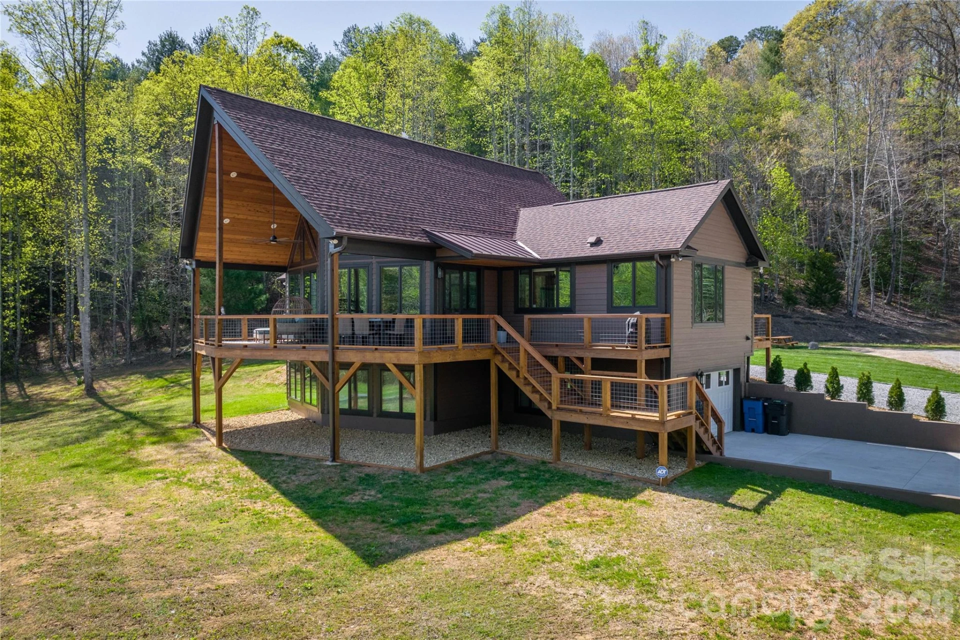8745 Lake James Road - Photo 2