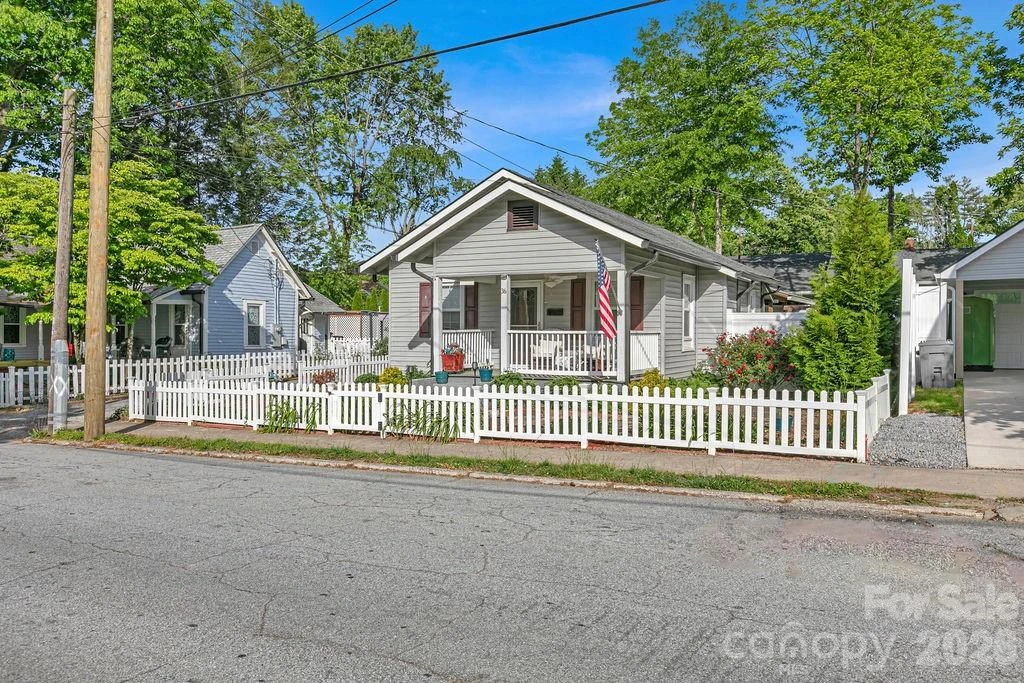 36 Oaklawn Avenue - Photo 3