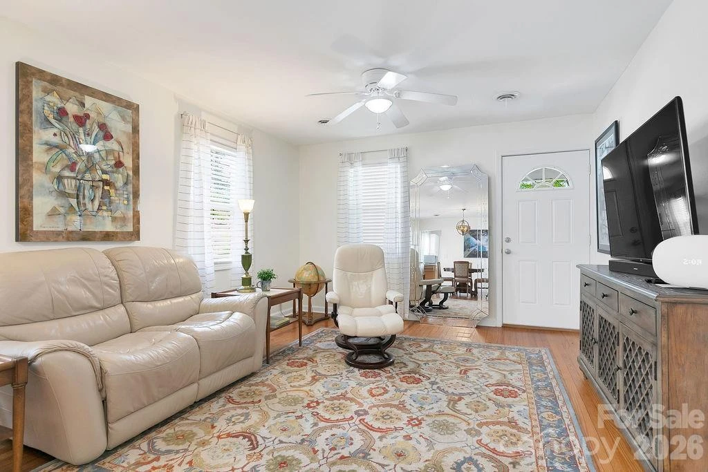 36 Oaklawn Avenue - Photo 8