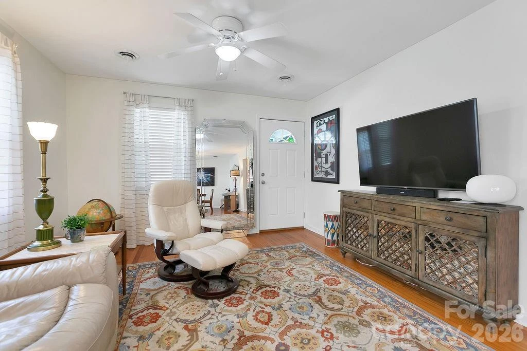 36 Oaklawn Avenue - Photo 9