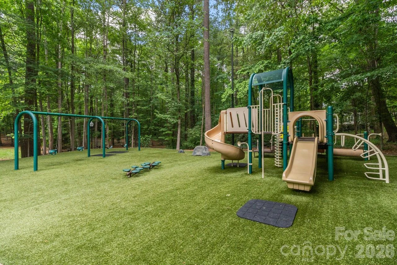 4415 Everclear Court - Photo 36
