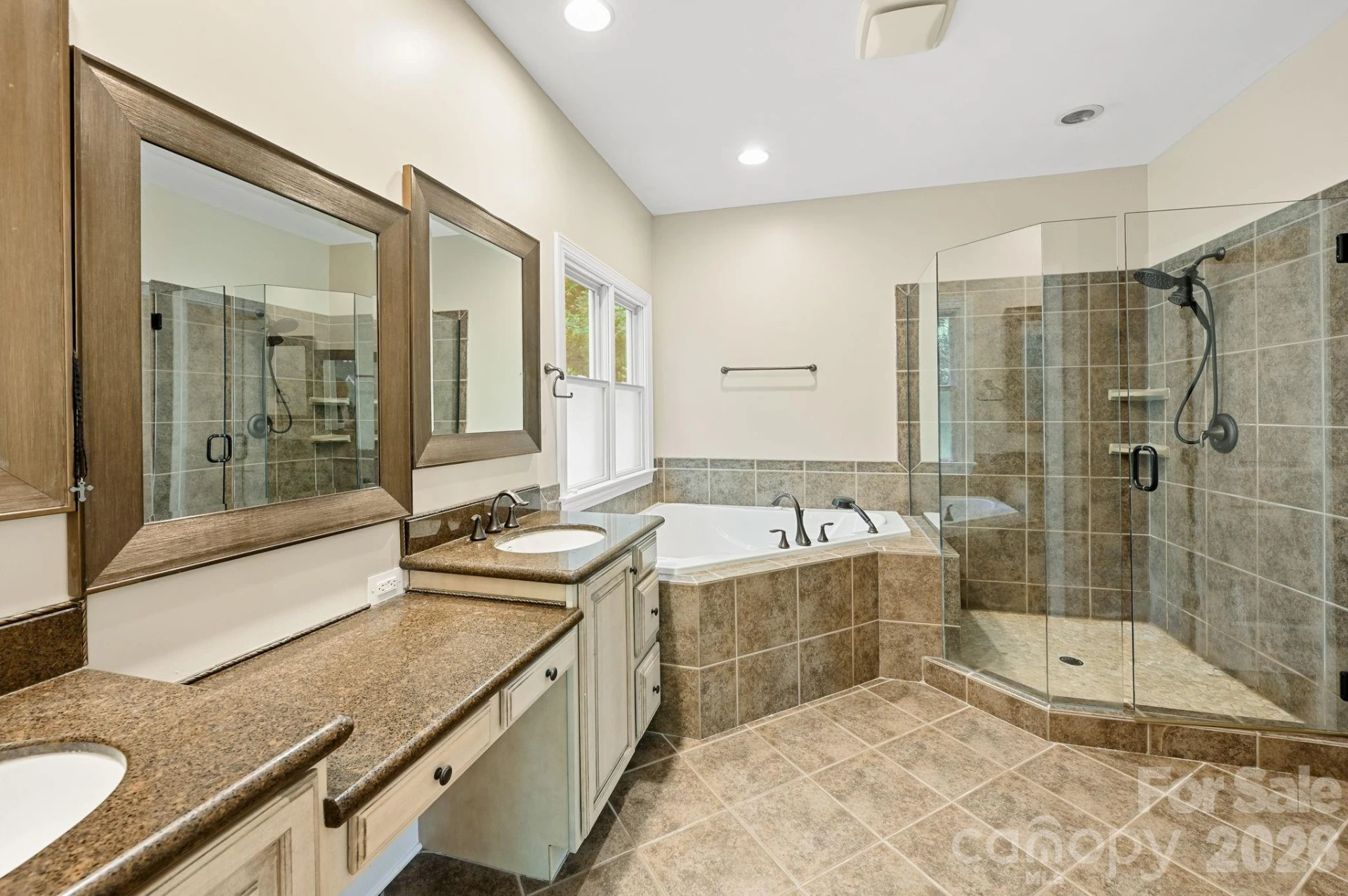 314 Woodland Drive - Photo 14