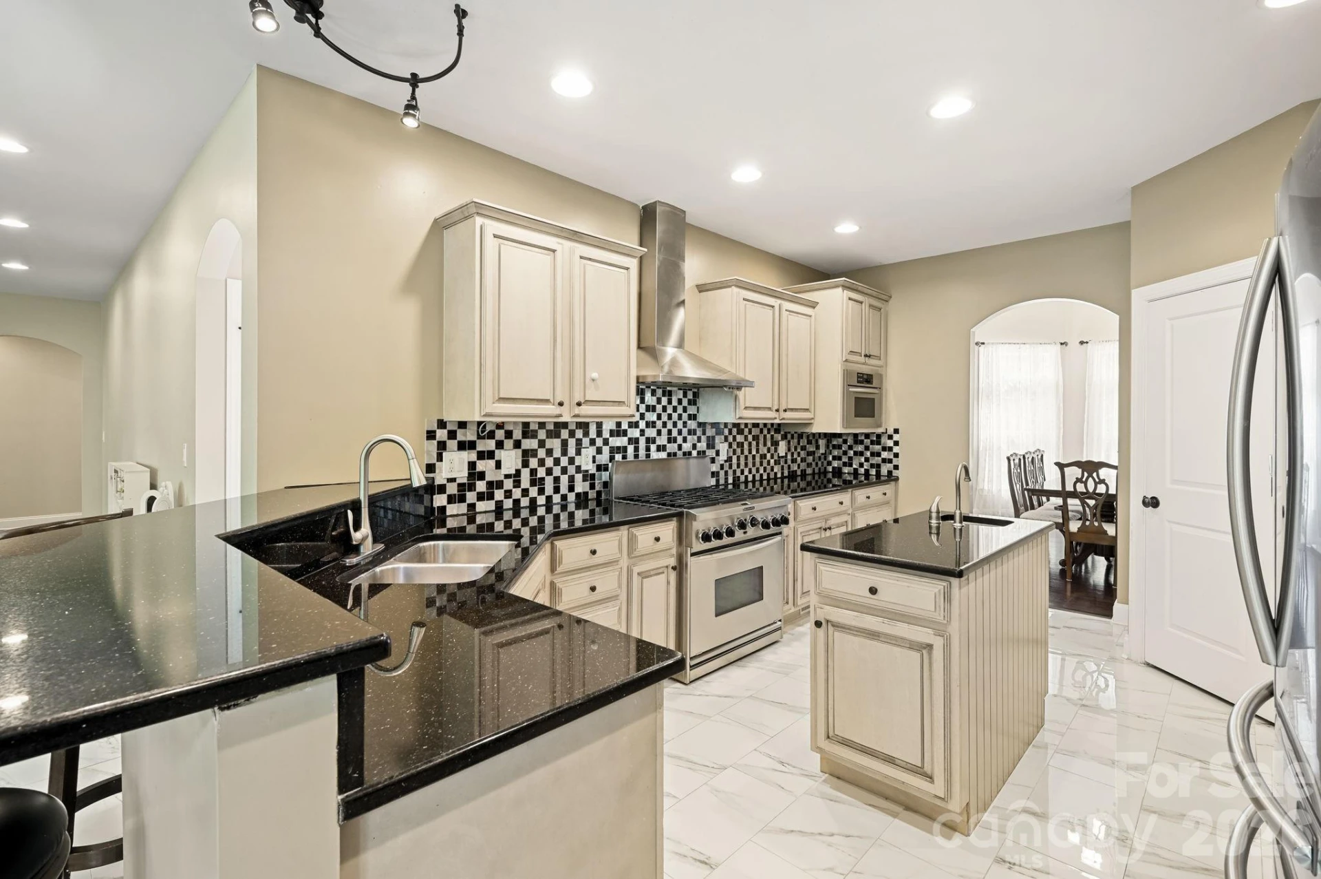 314 Woodland Drive - Photo 9