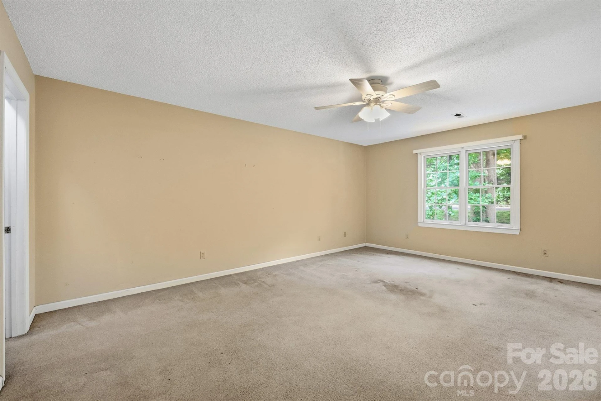 1227 Shirebourn None - Photo 28