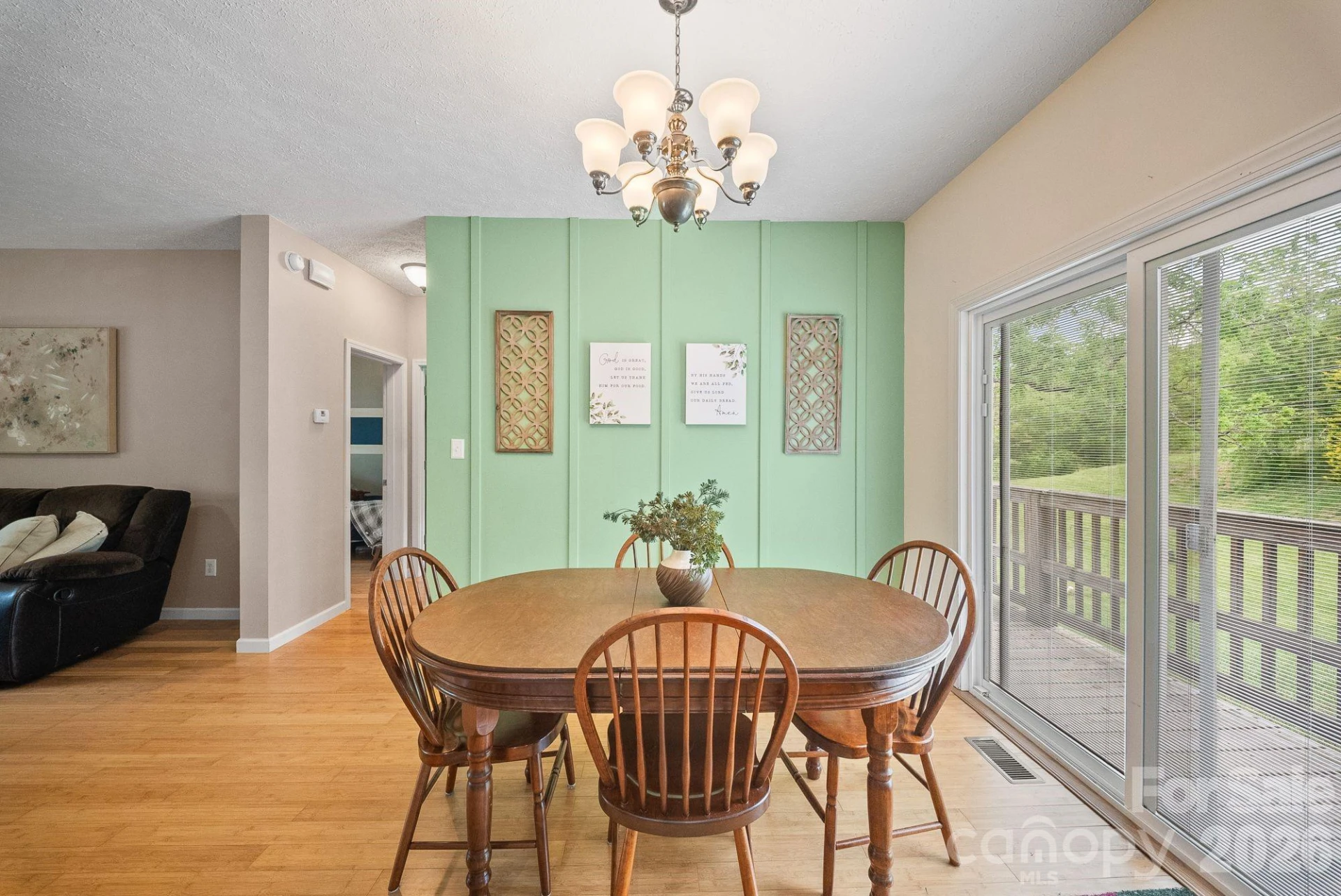 233 Thompson Cove Road - Photo 12