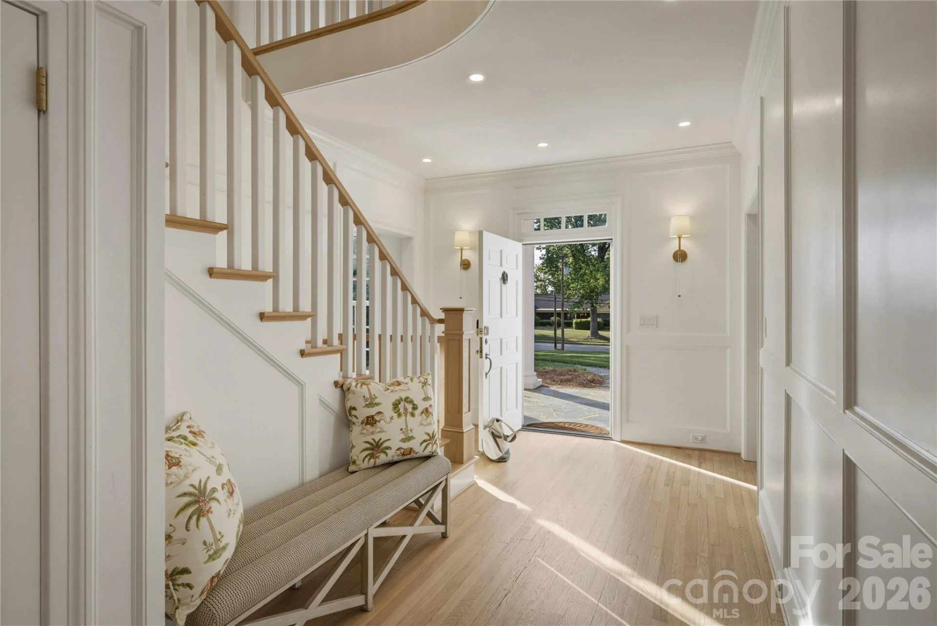 319 Union Street - Photo 2