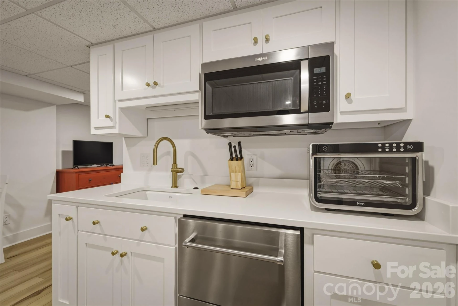319 Union Street - Photo 32