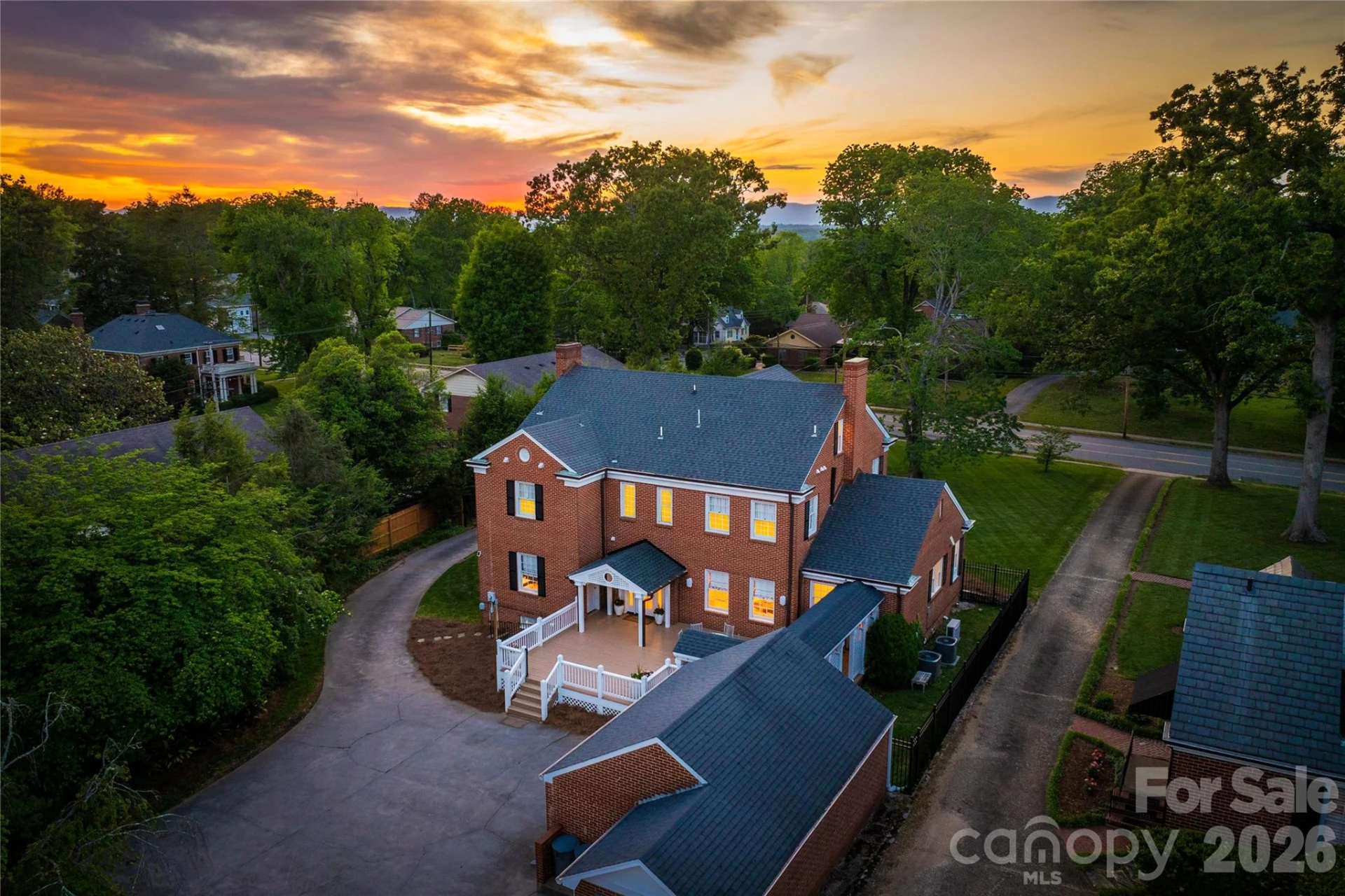 319 Union Street - Photo 38