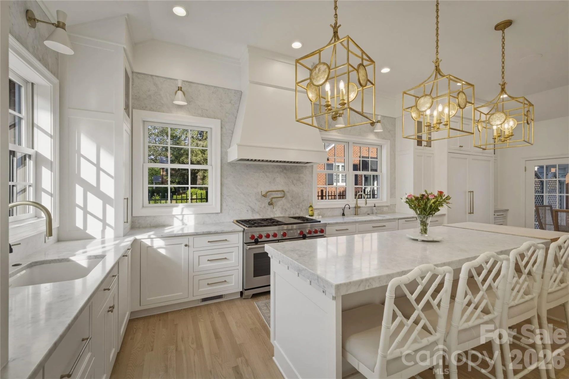 319 Union Street - Photo 6