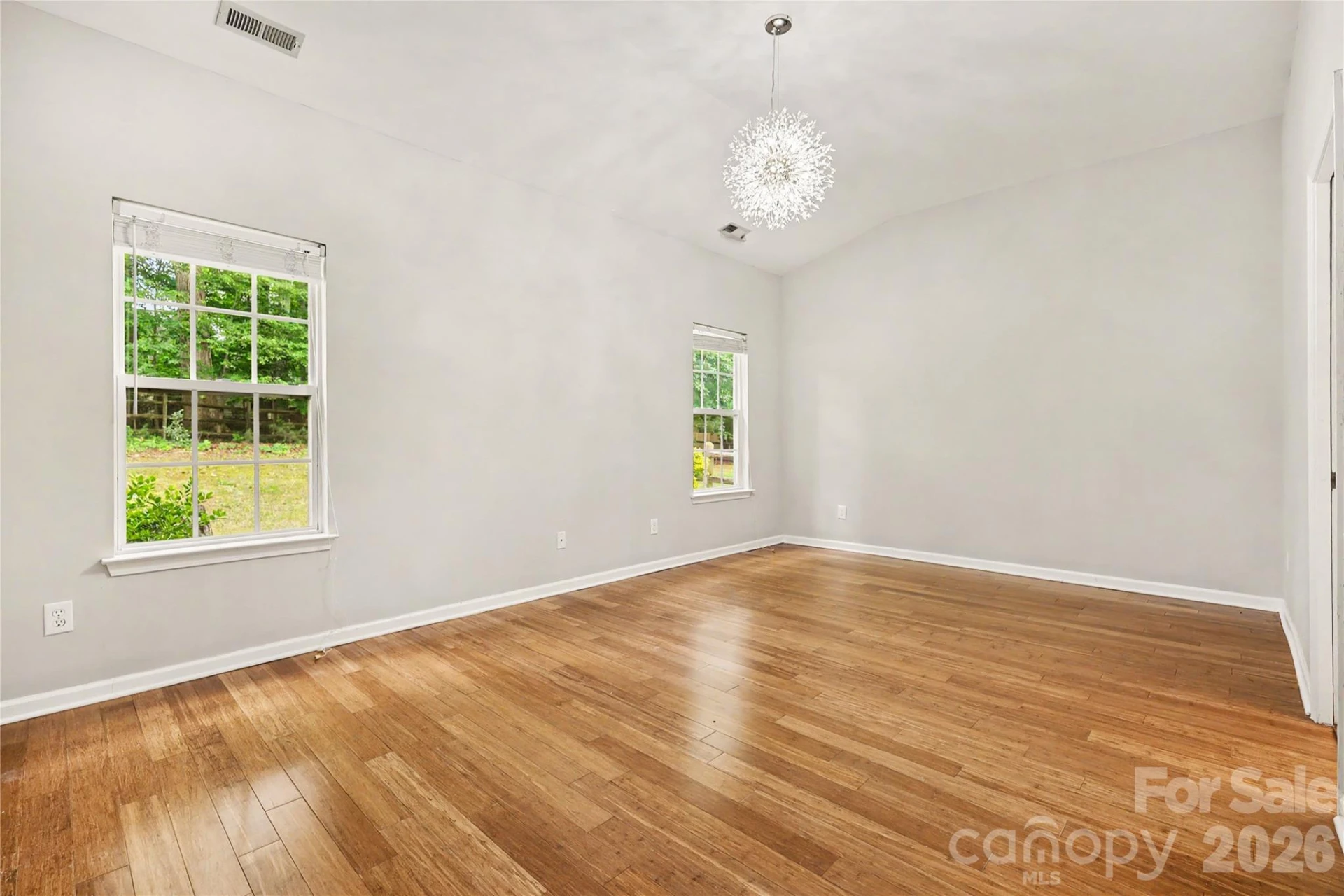10312 Fairbourne Court - Photo 13