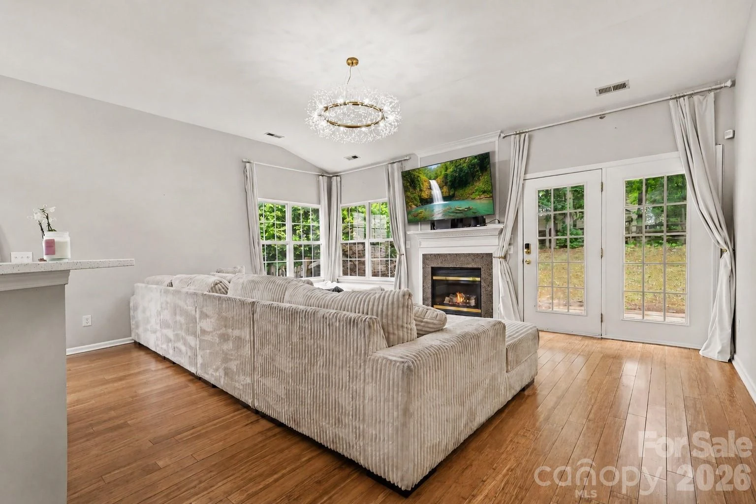 10312 Fairbourne Court - Photo 4