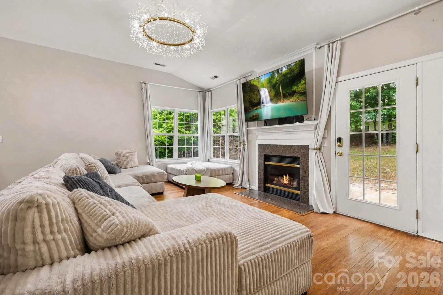 10312 Fairbourne Court - Photo 5