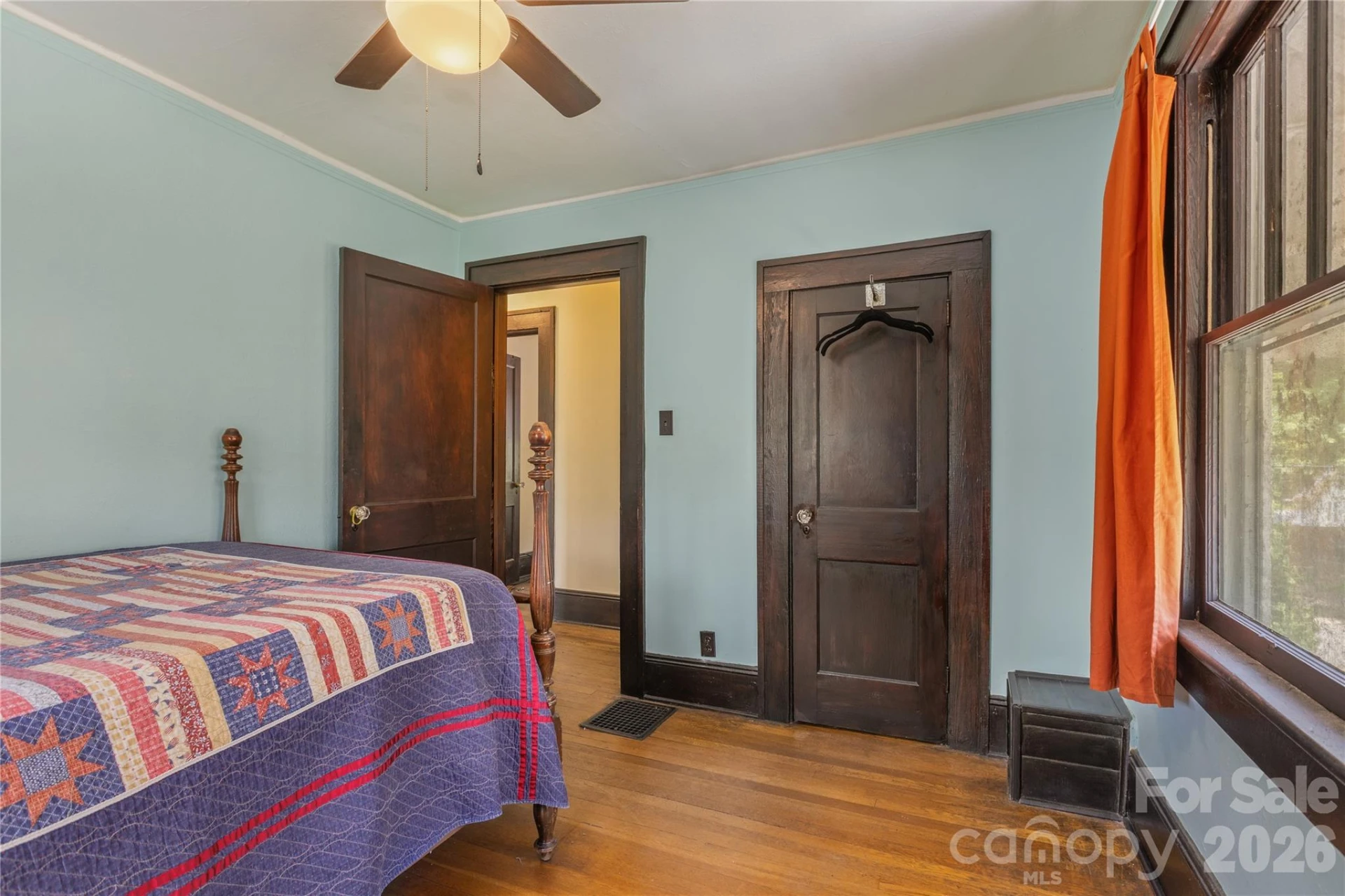 15 Walton Street - Photo 43