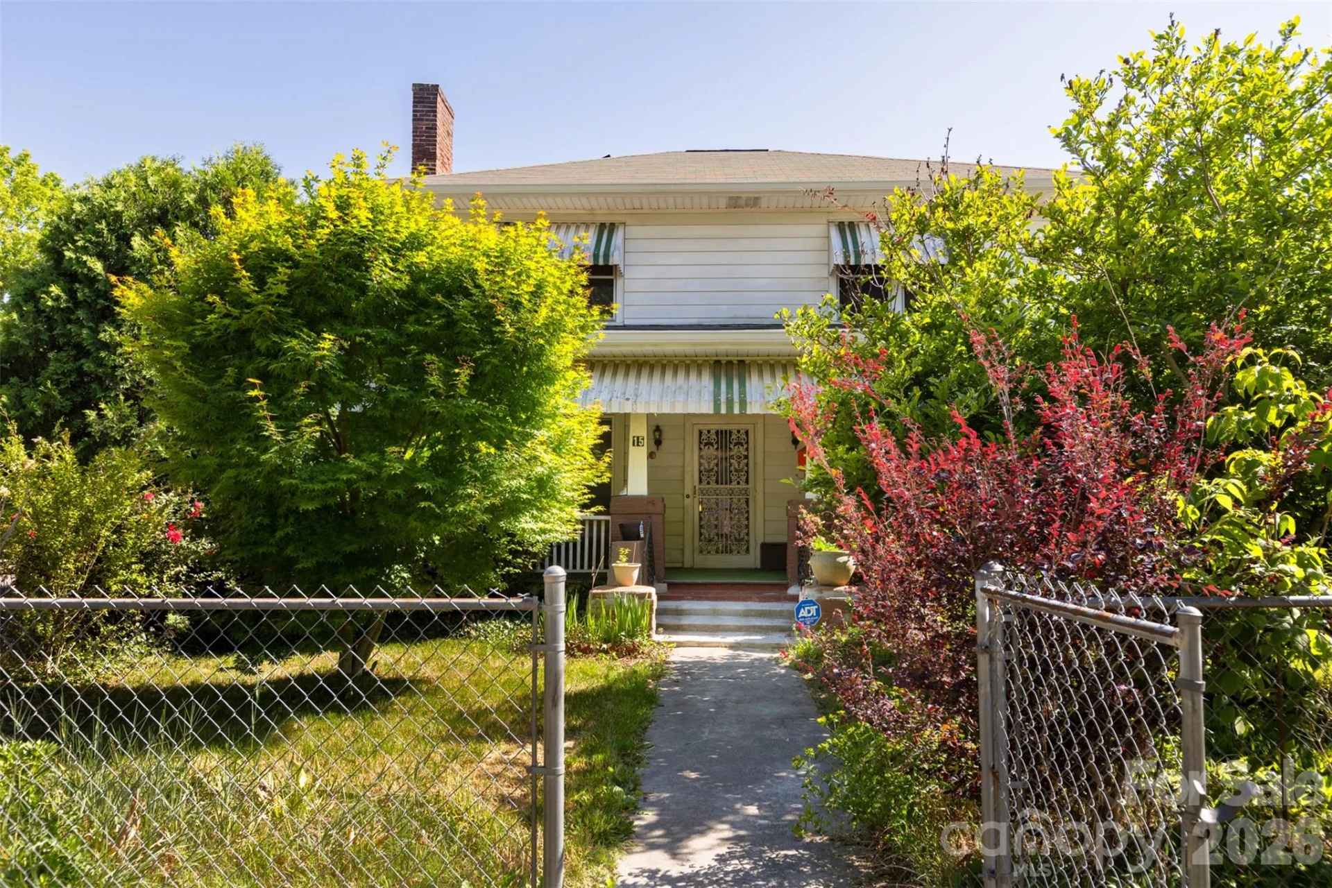 15 Walton Street - Photo 40
