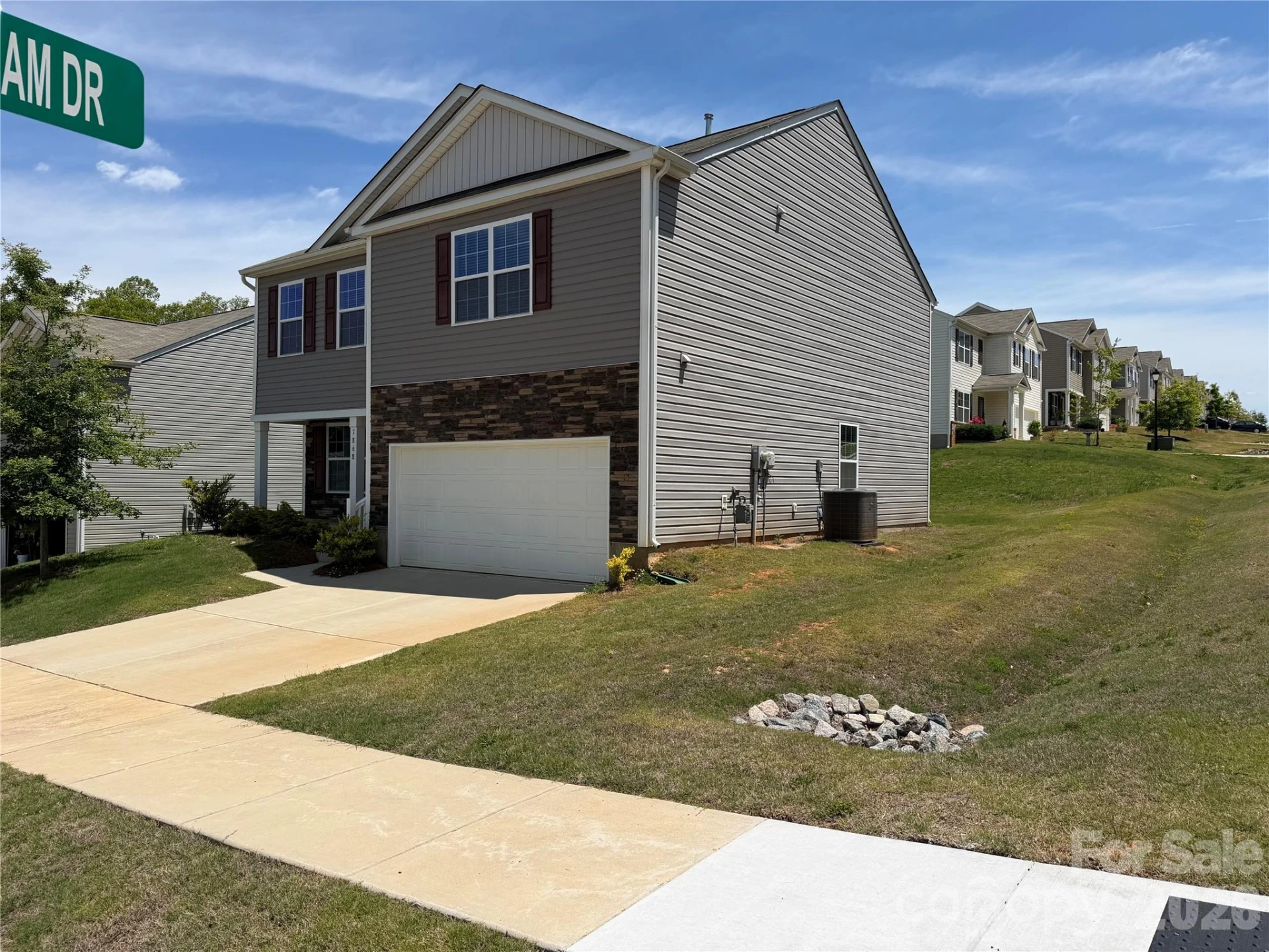 7868 Whispering Stream Drive - Photo 3