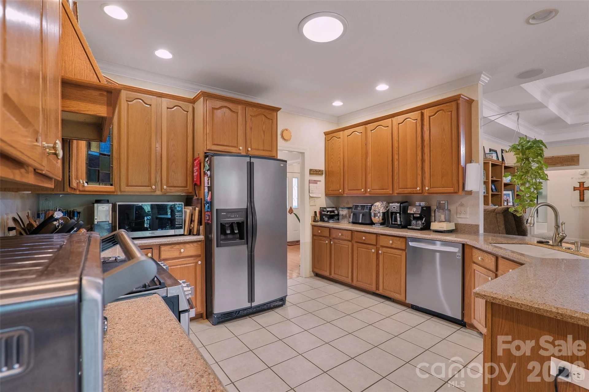 8 Ridgemont Drive - Photo 11