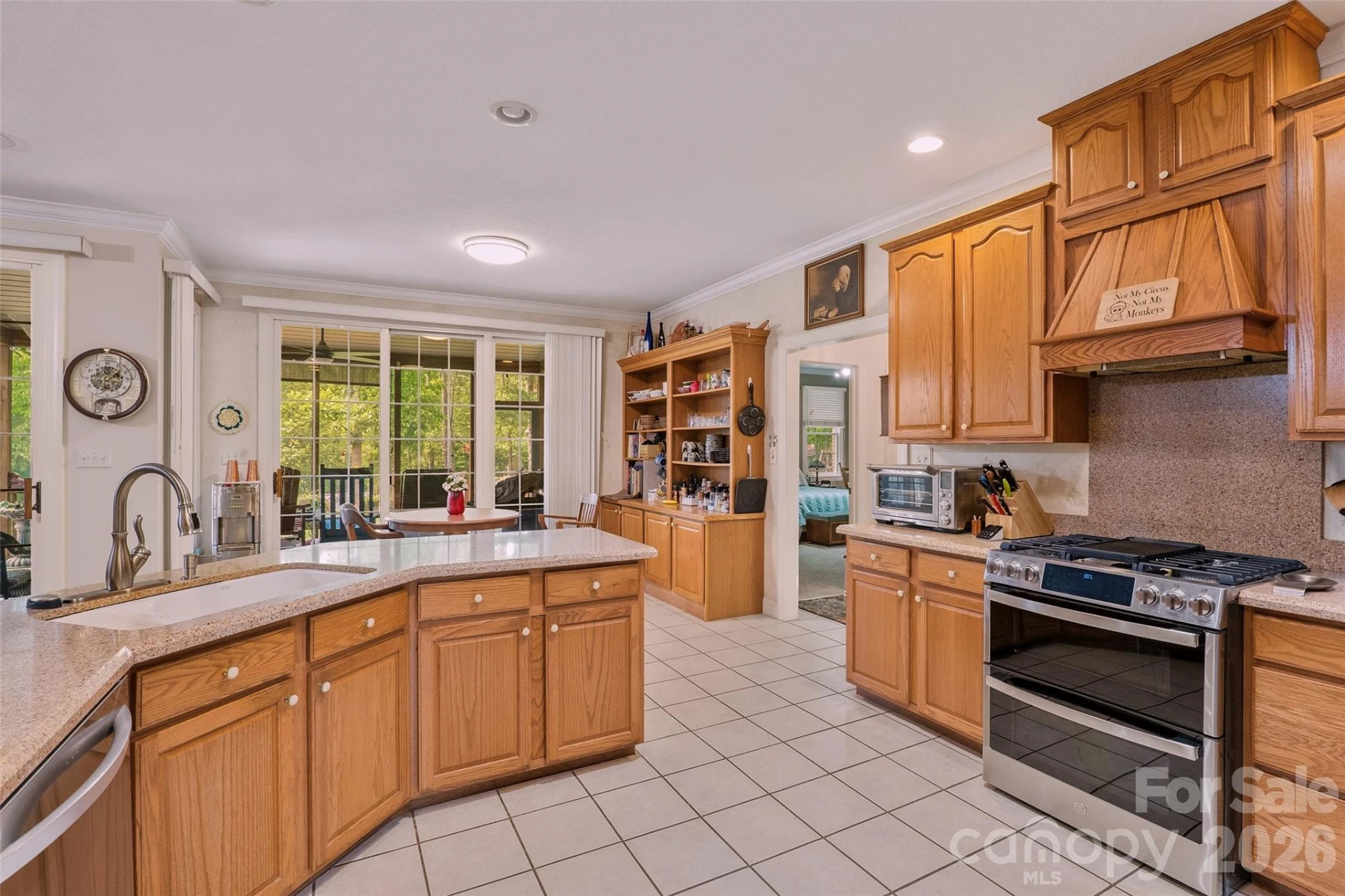 8 Ridgemont Drive - Photo 12